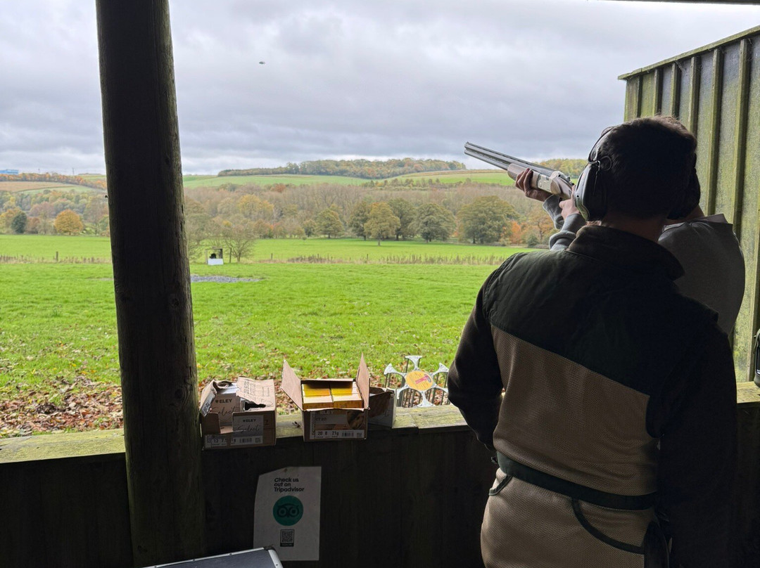 Luton Hoo Shooting School景点图片