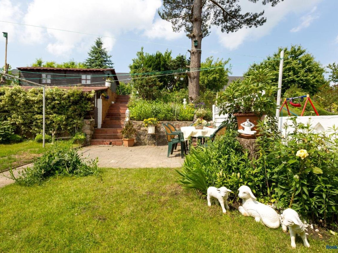 吕根努尔劳波1号公寓