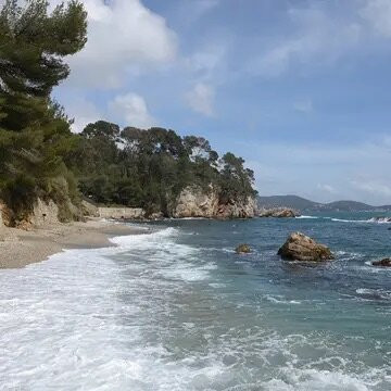 Plage de l'Anse de Magaud景点图片