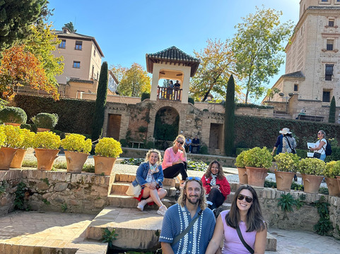 Sol Oriens Tours-格拉纳达必去景点