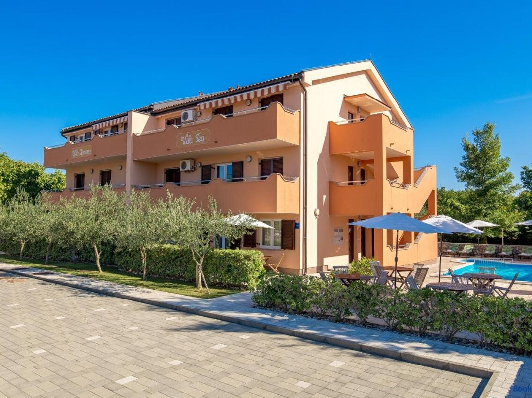 Villa Romana and Tea