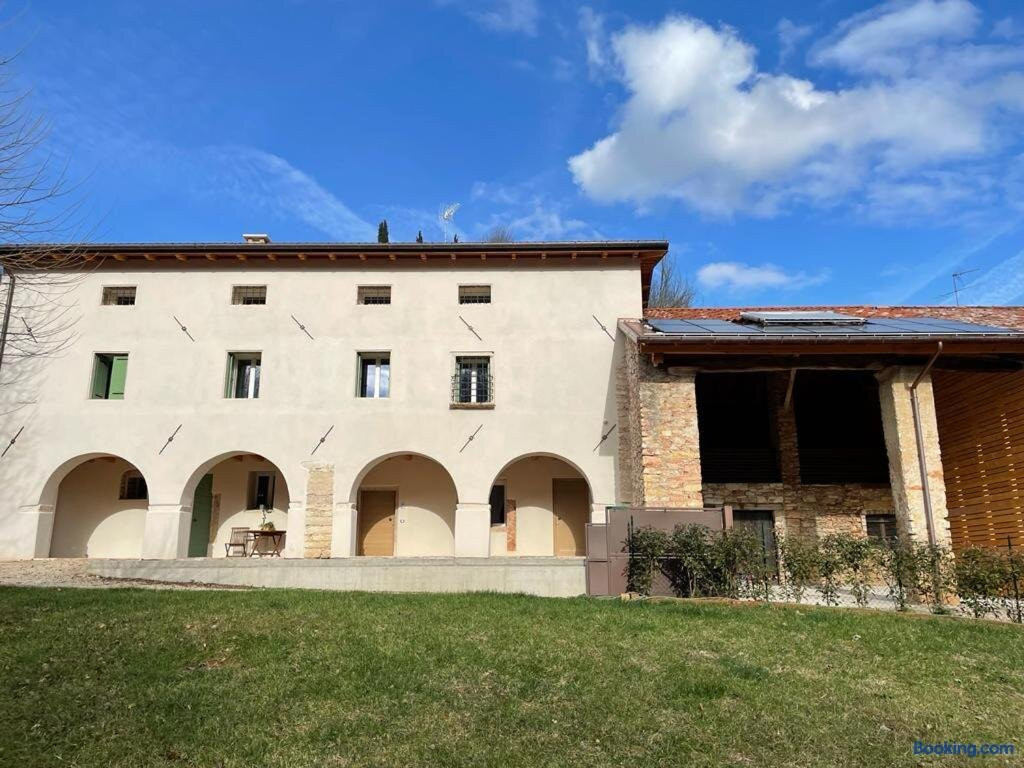 B&B CA Panisacco