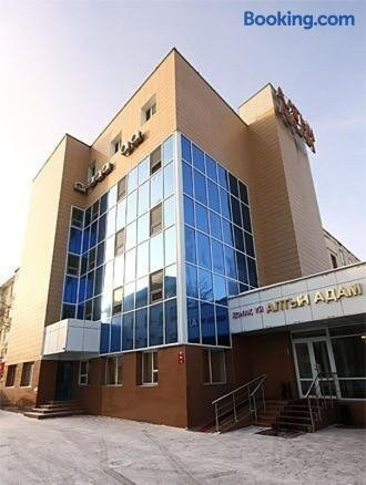 马利诺夫卡酒店住宿-Altyn-Adam Hotel
