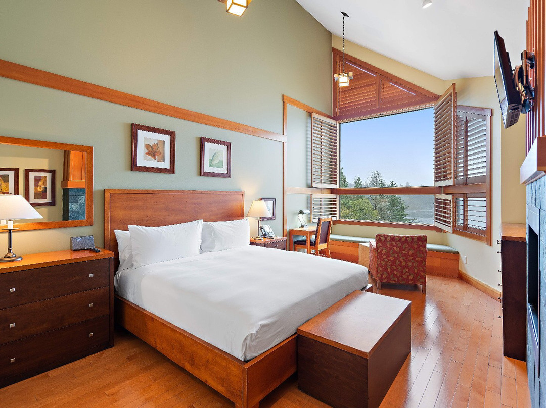 Sonora Resort Canada