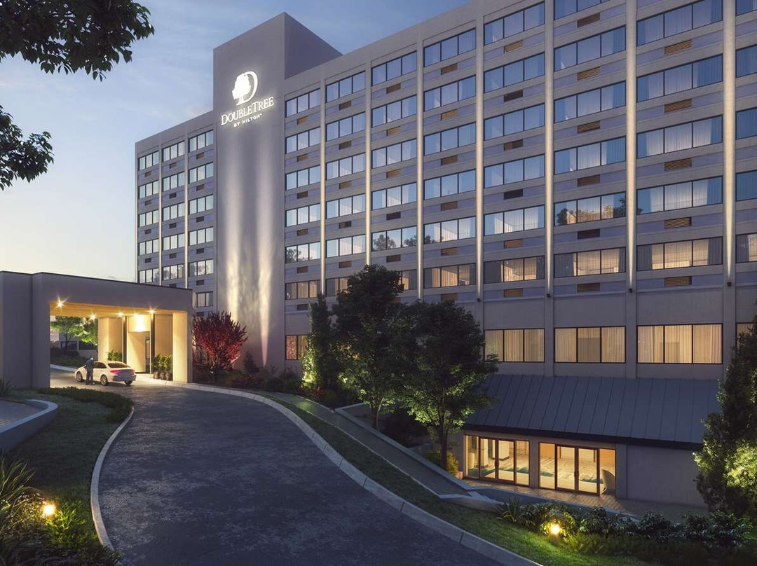 Doubletree By Hilton Clarksville Riverview