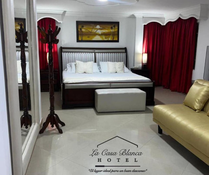 La Casa Blanca Hotel