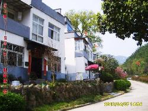 翡翠人家农家别墅主图