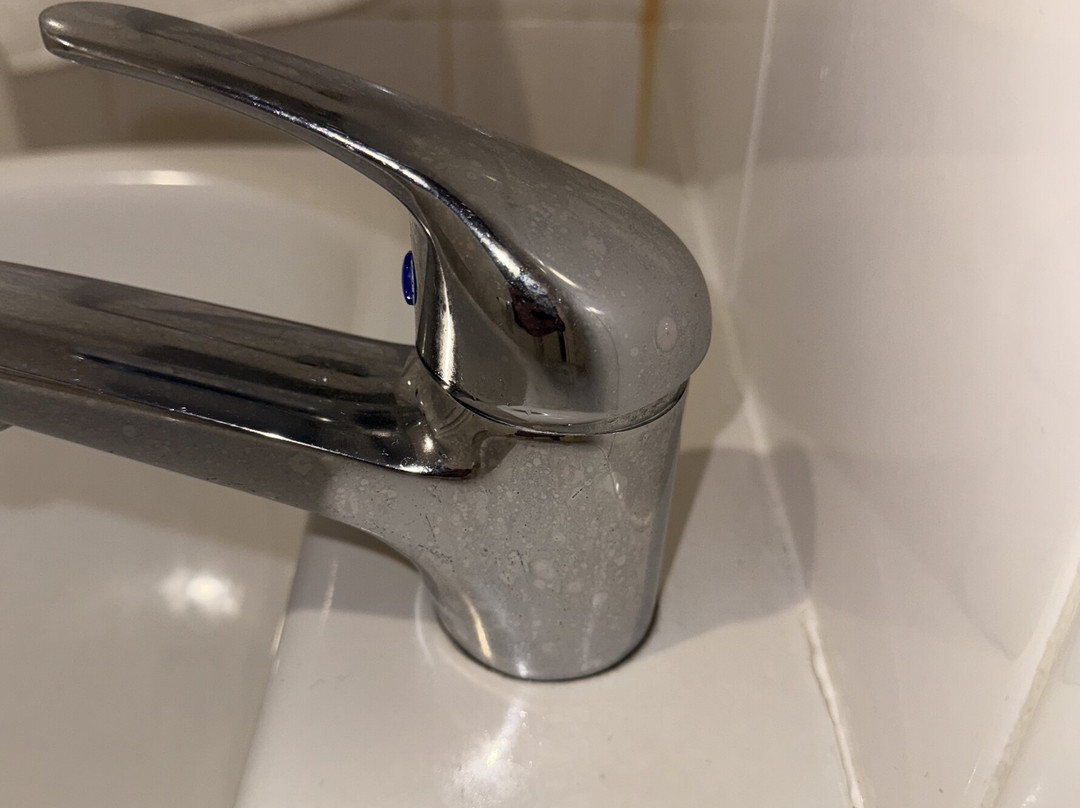 宜必思快捷戈斯福德酒店主图