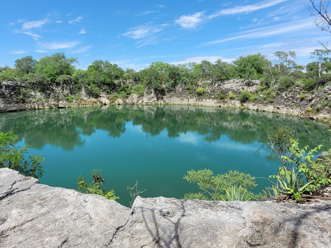 Otjikoto Lake-楚梅布必去景点