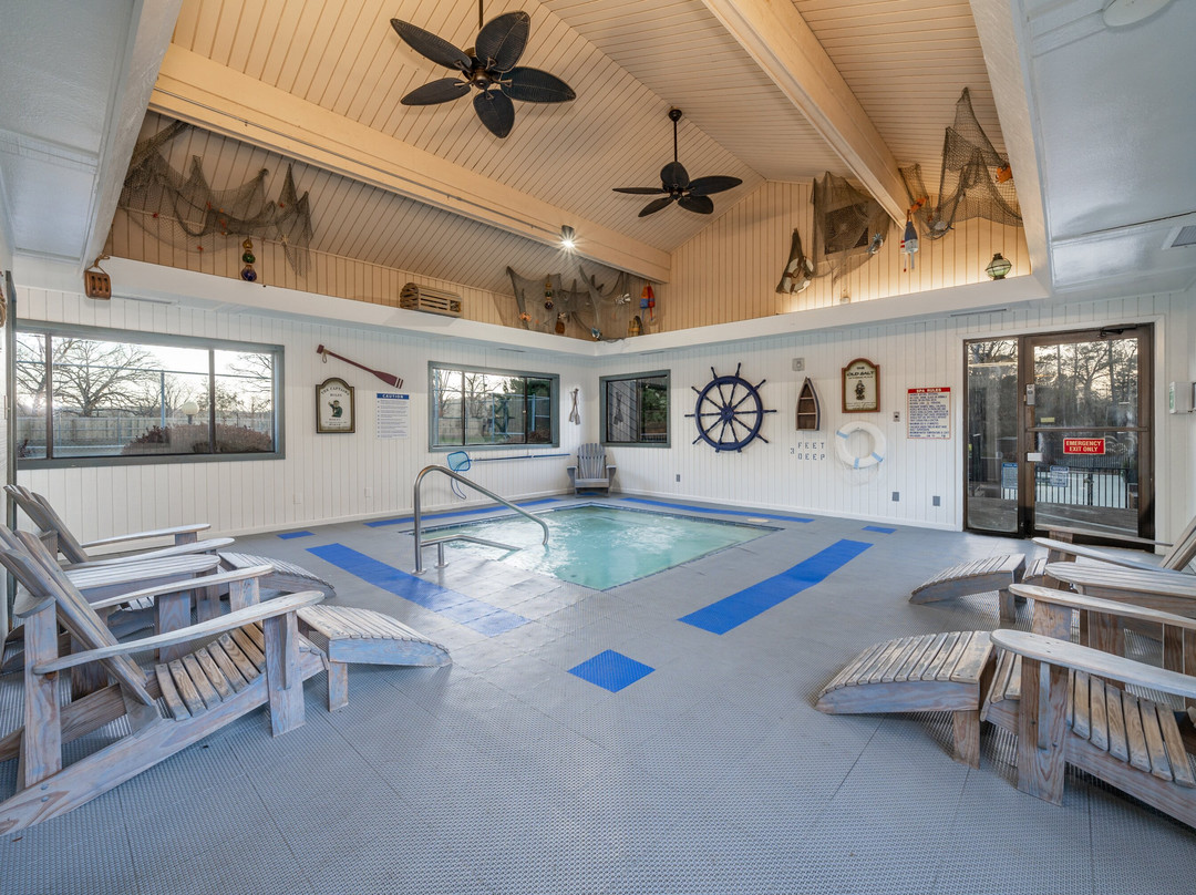 South Shore Lake Resort主图