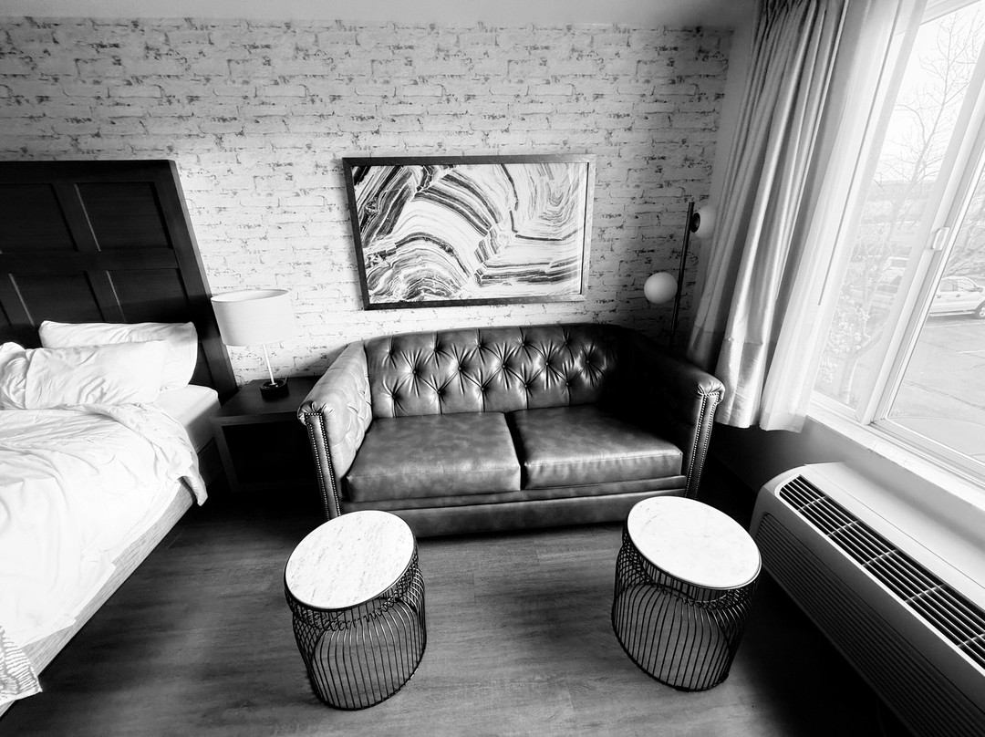 Oxford Suites Chico主图