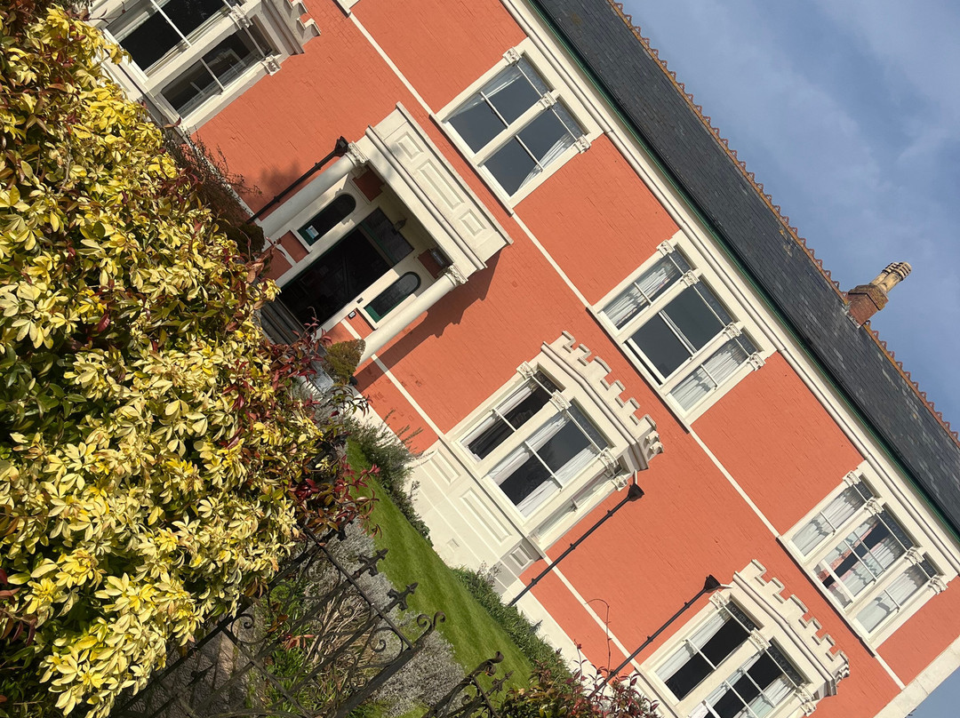 Model Farm Country House主图