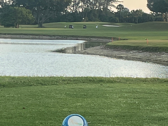 Hollybrook Golf & Tennis Club-彭布罗克派恩斯必去景点