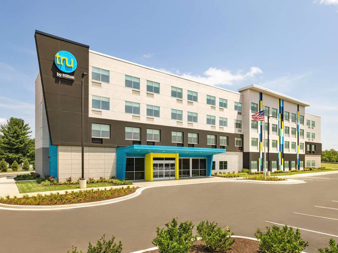Tru by Hilton Martinsburg