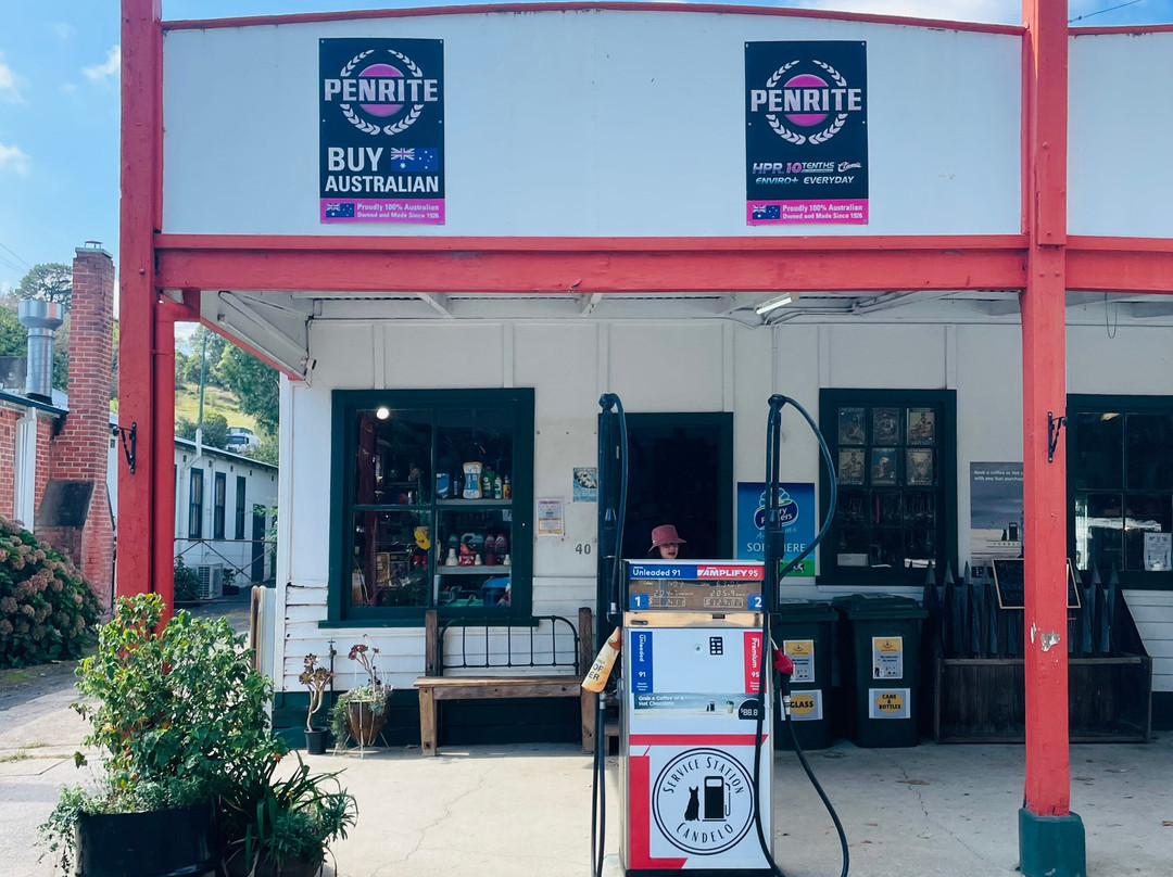 Candelo Service Station