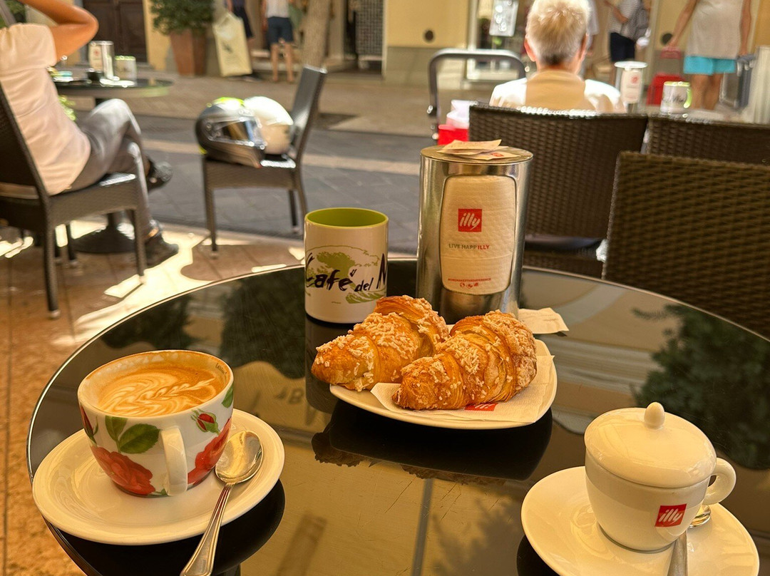 Cafe del Mar-迪亚诺马里纳必去景点