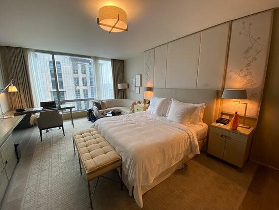 多伦多四季酒店主图