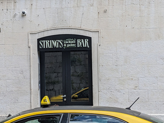 Strings Bar & Venue