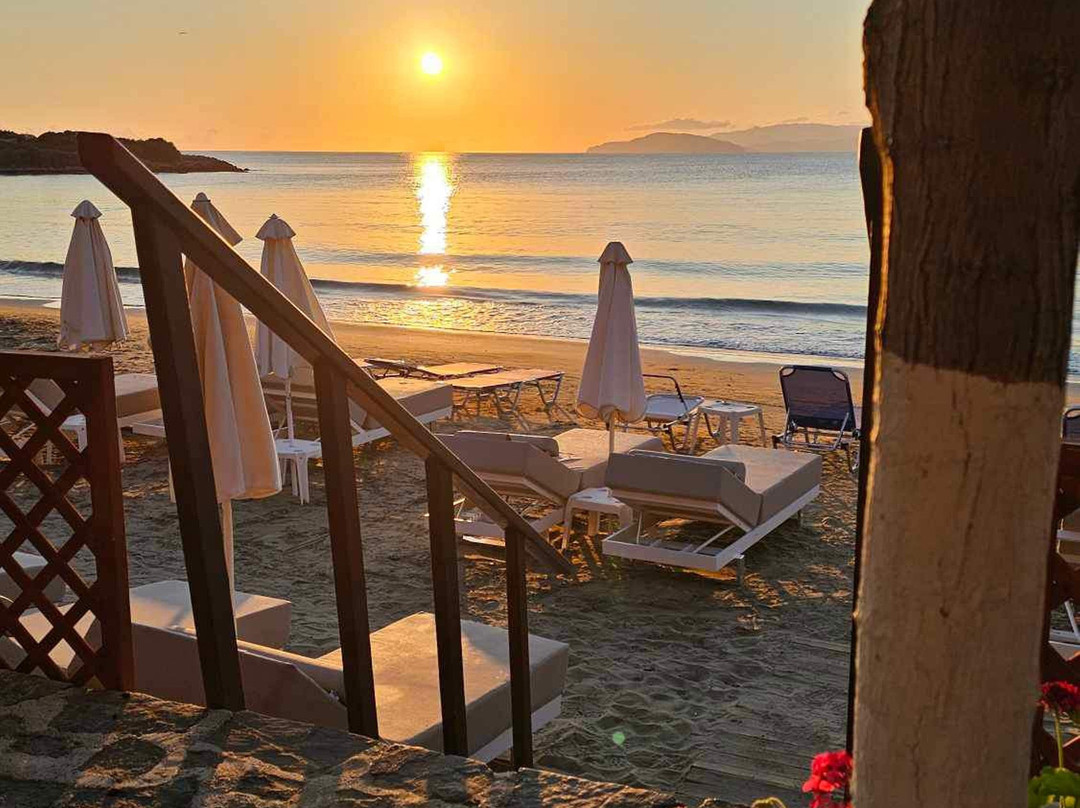 Faedra Beach Hotel主图