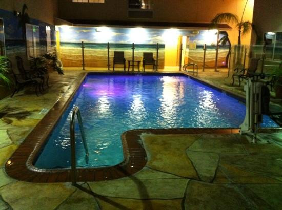 好莱坞星光大道快捷假日酒店主图