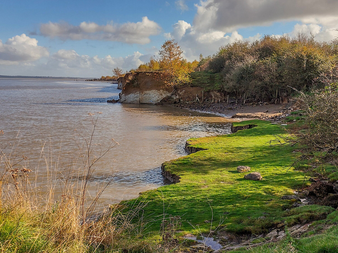 Flint Coastal Path景点图片