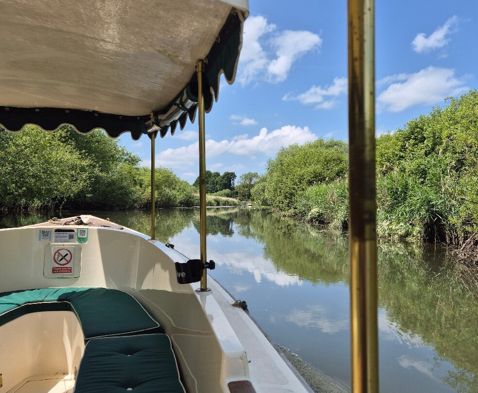 Grove Ferry River Trips-Upstreet必去景点