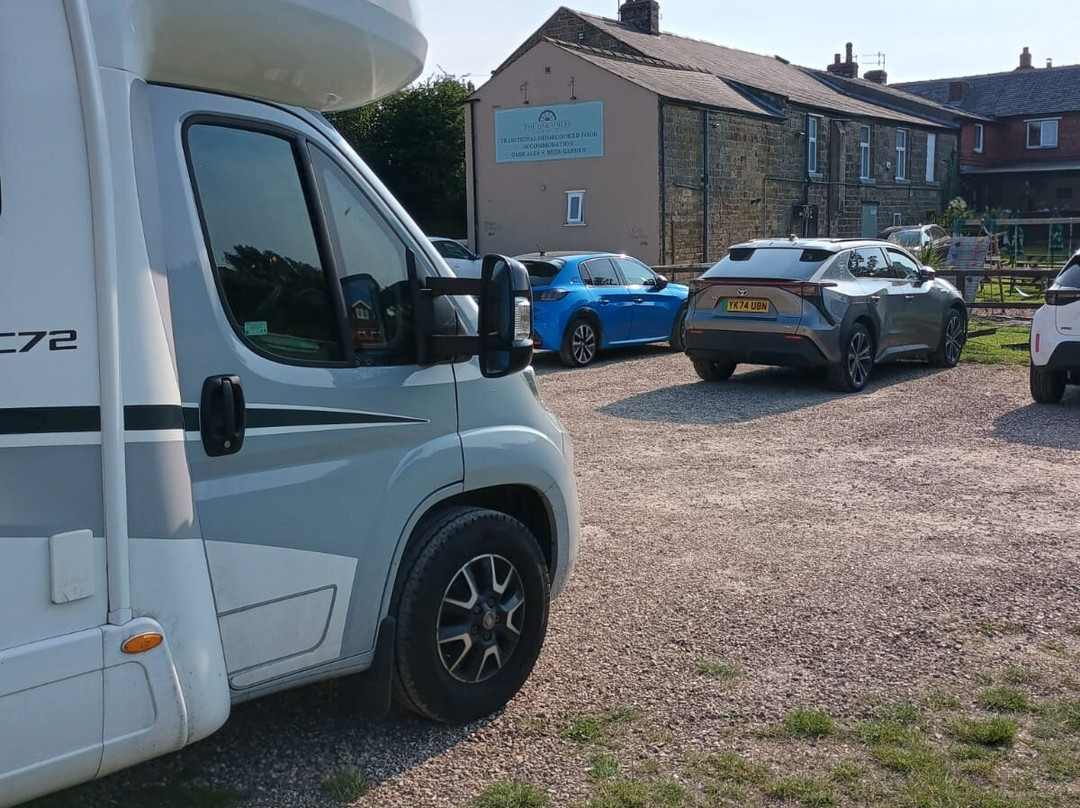 The Oakwheel Inn主图