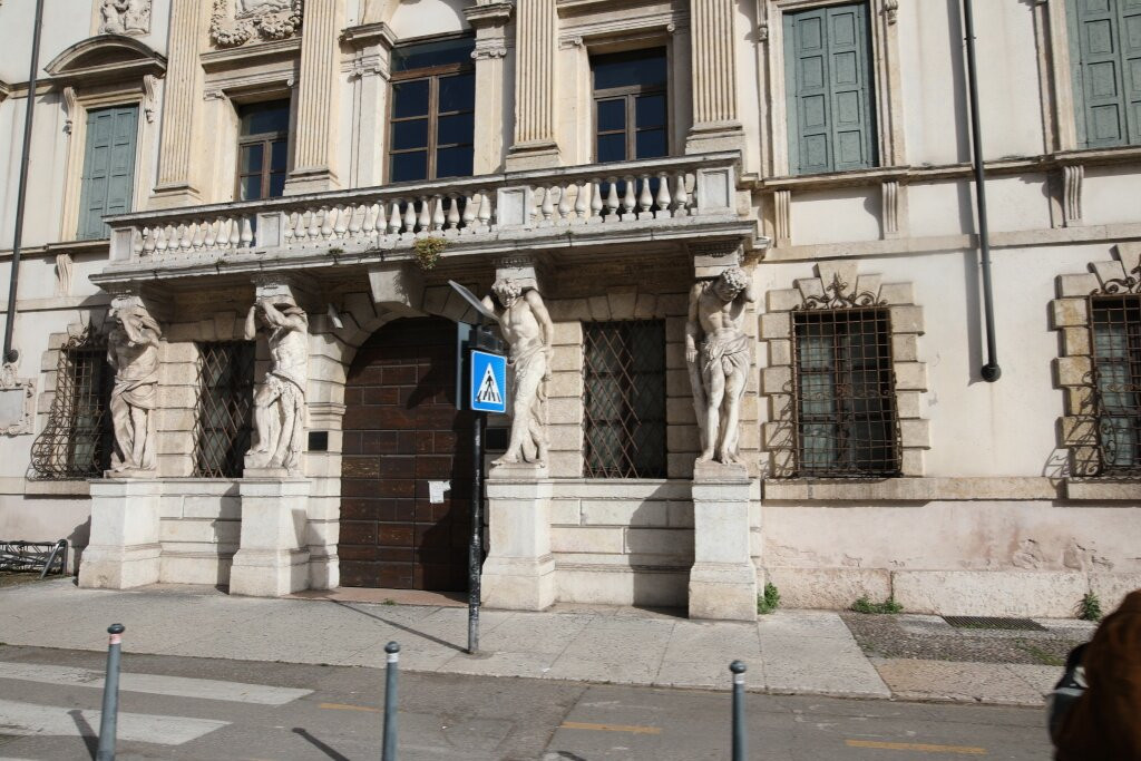 Palazzo Orti Manara-维罗纳必去景点