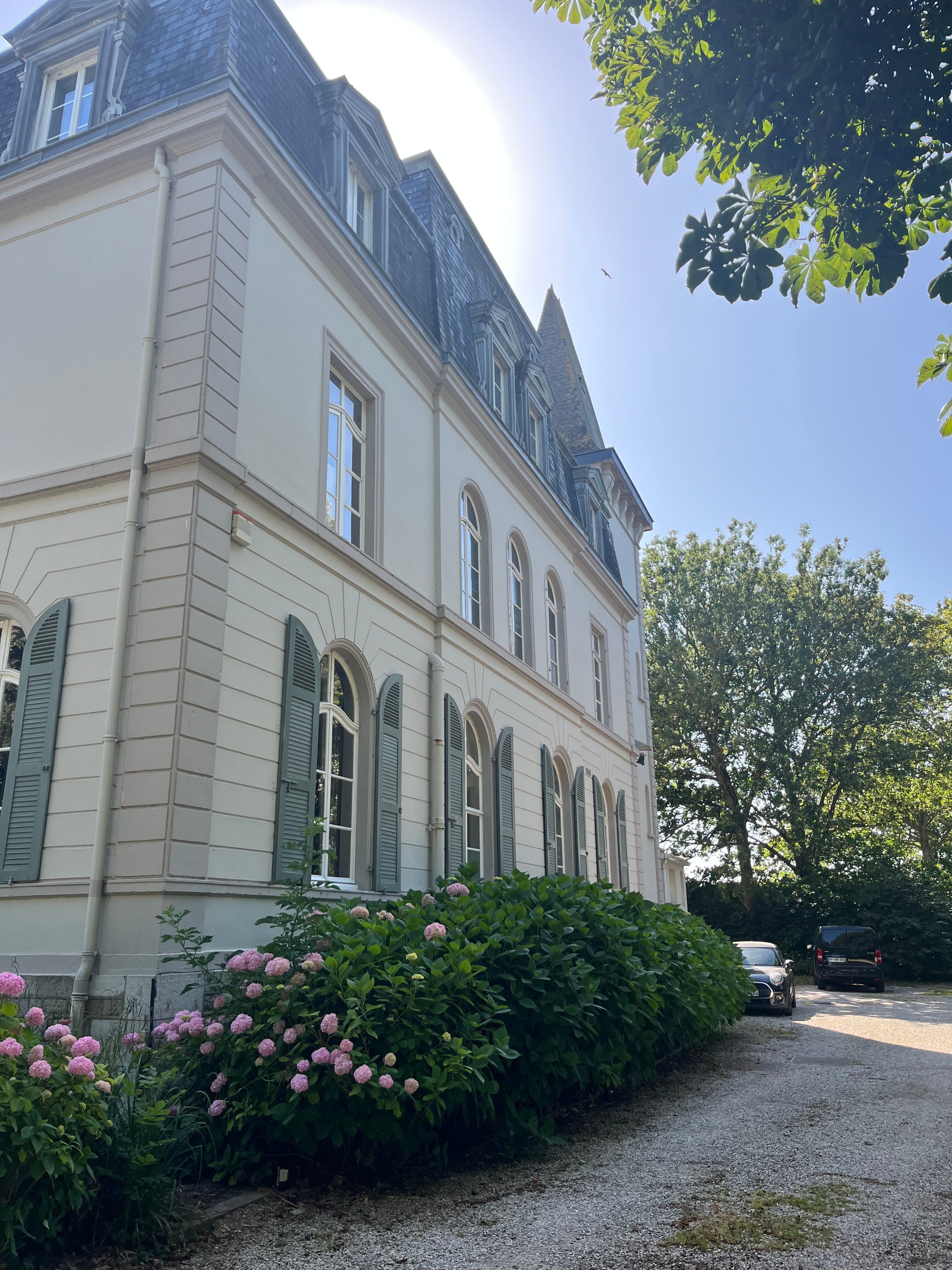 Chateau de la Marine-官方