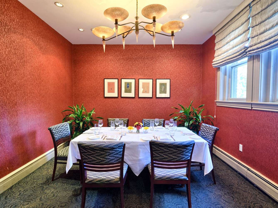 Contoocook酒店住宿-The Centennial Hotel