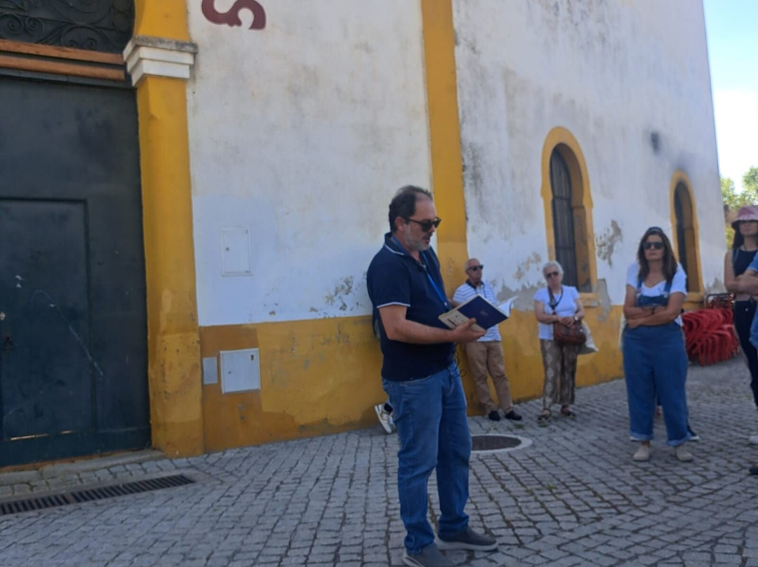Roteiro Literario Levantado Do Chão-Montemor-o-Novo必去景点
