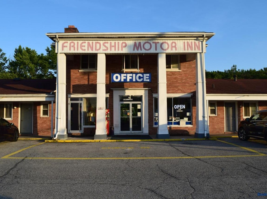 Friendship Motor Inn