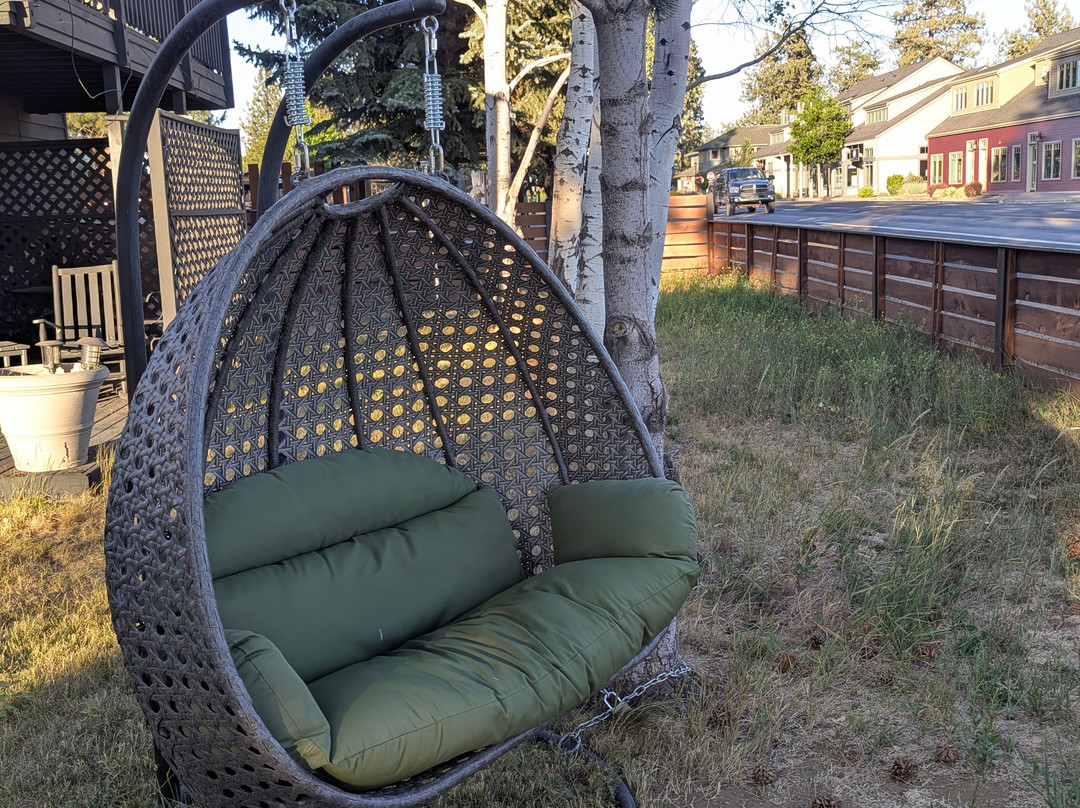 Left Coast Lodge主图