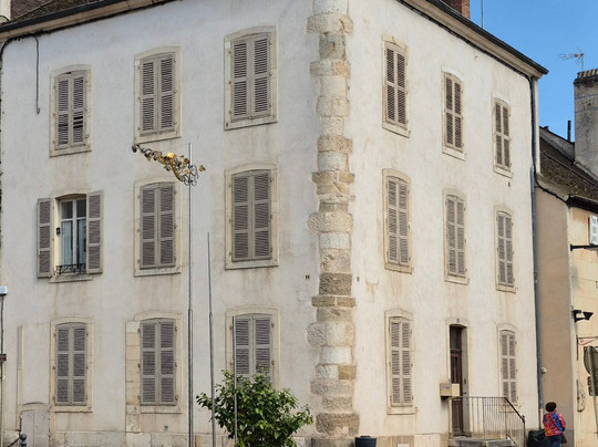 Visiotrain-博讷必去景点