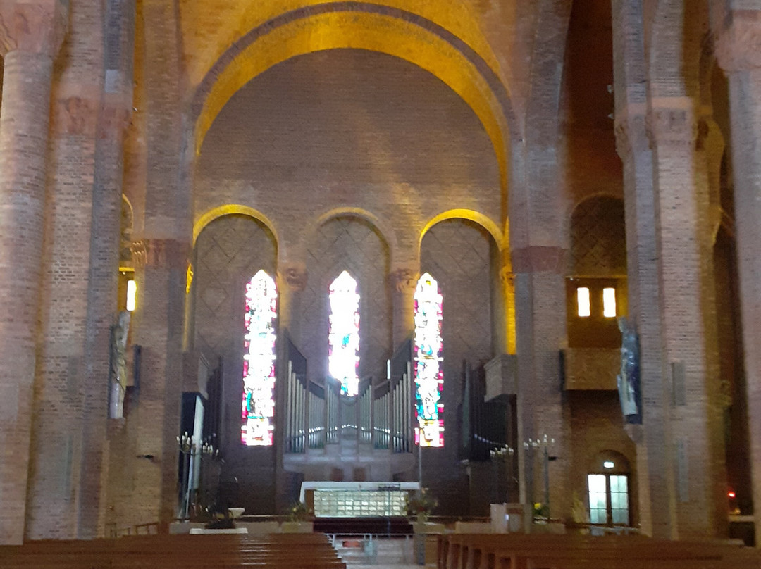 Eglise Sainte-Jeanne-d'Arc-Gien必去景点