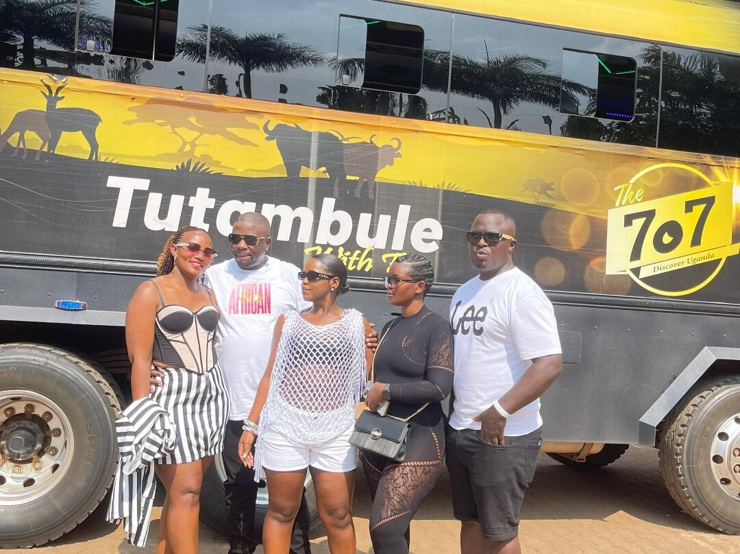 Gracious Tours & Travel-坎帕拉必去景点