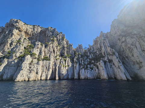 Les Amis des Calanques-拉西奥塔必去景点