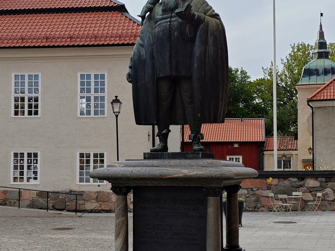 The Statue of Bishop Rudbeckius by Carl Milles-韦斯特罗斯必去景点