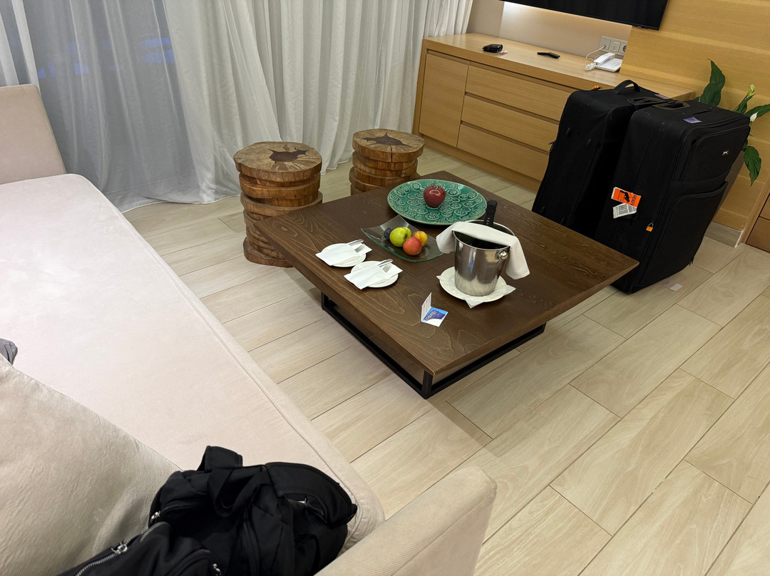 Atlantica Imperial Residences主图