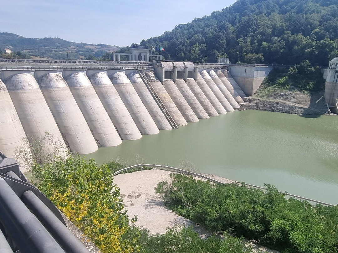 Lago di Trebecco e Diga del Molato-Nibbiano必去景点