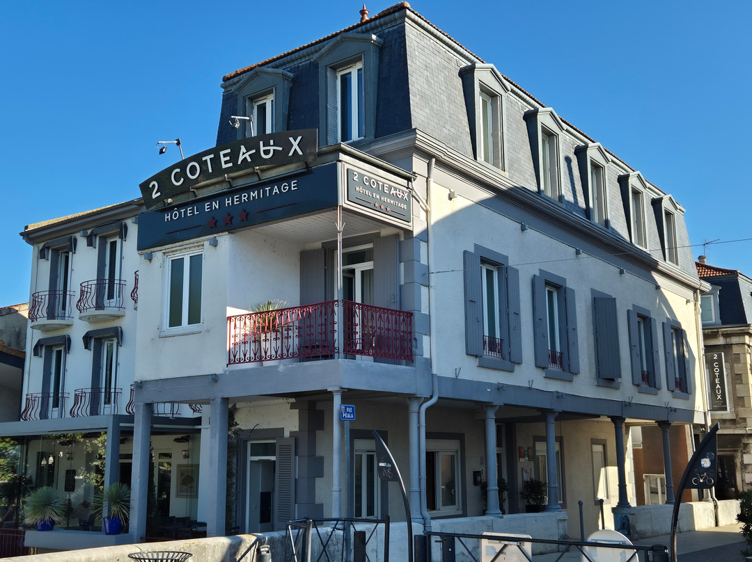 Saint-Jean-de-Muzols酒店住宿-Hotel Les 2 Coteaux