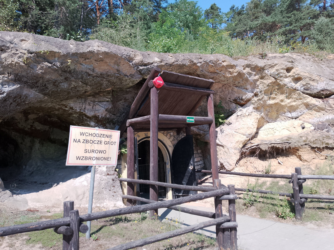 Nagorzyckie Grotto-Tomaszow Mazowiecki必去景点
