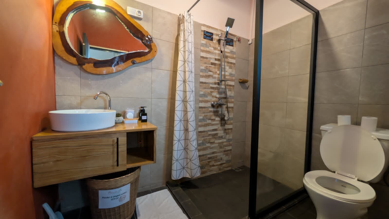 La Maison de Canelya-浴室