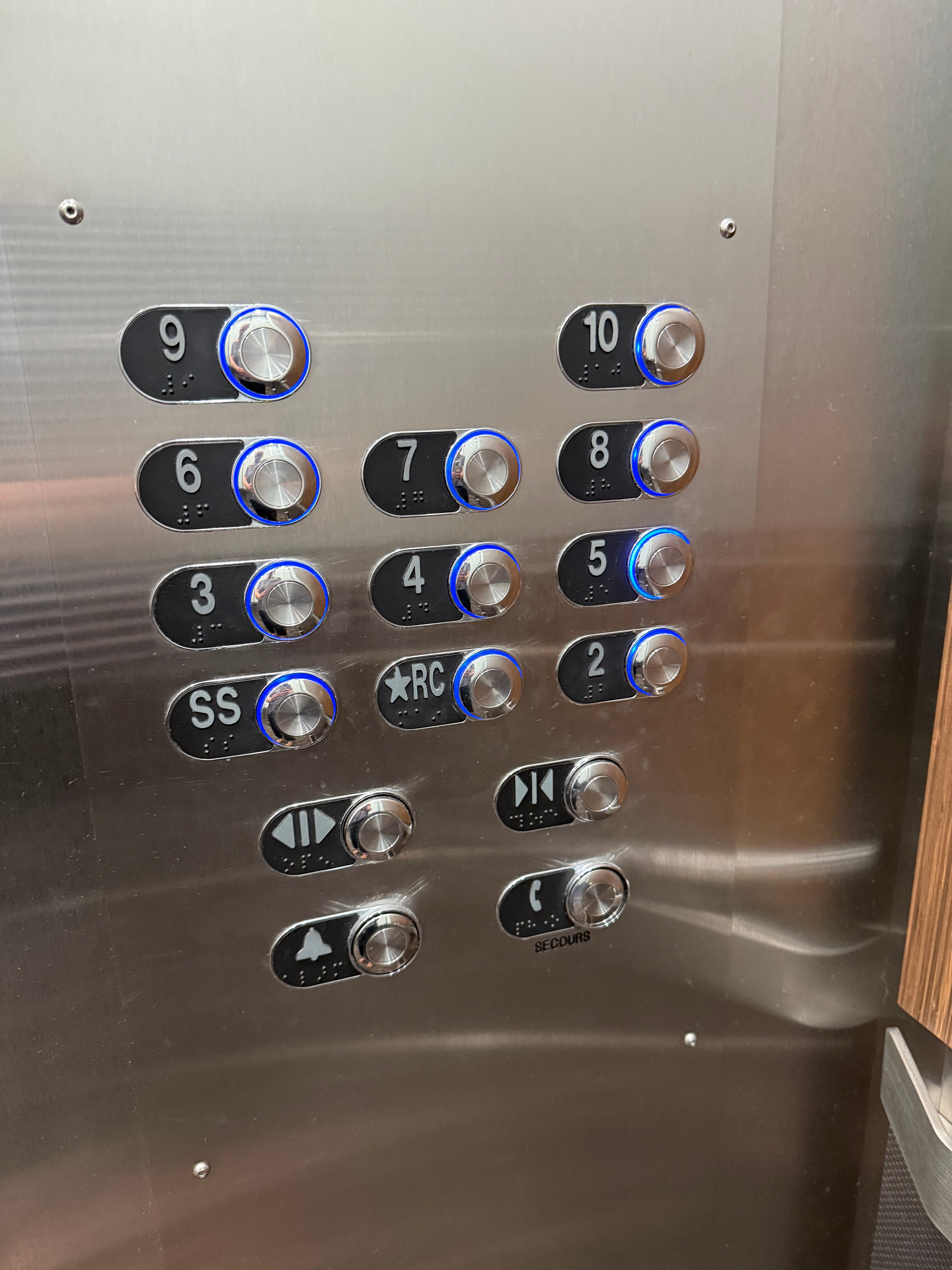 Hilton Montreal/Laval-浴室