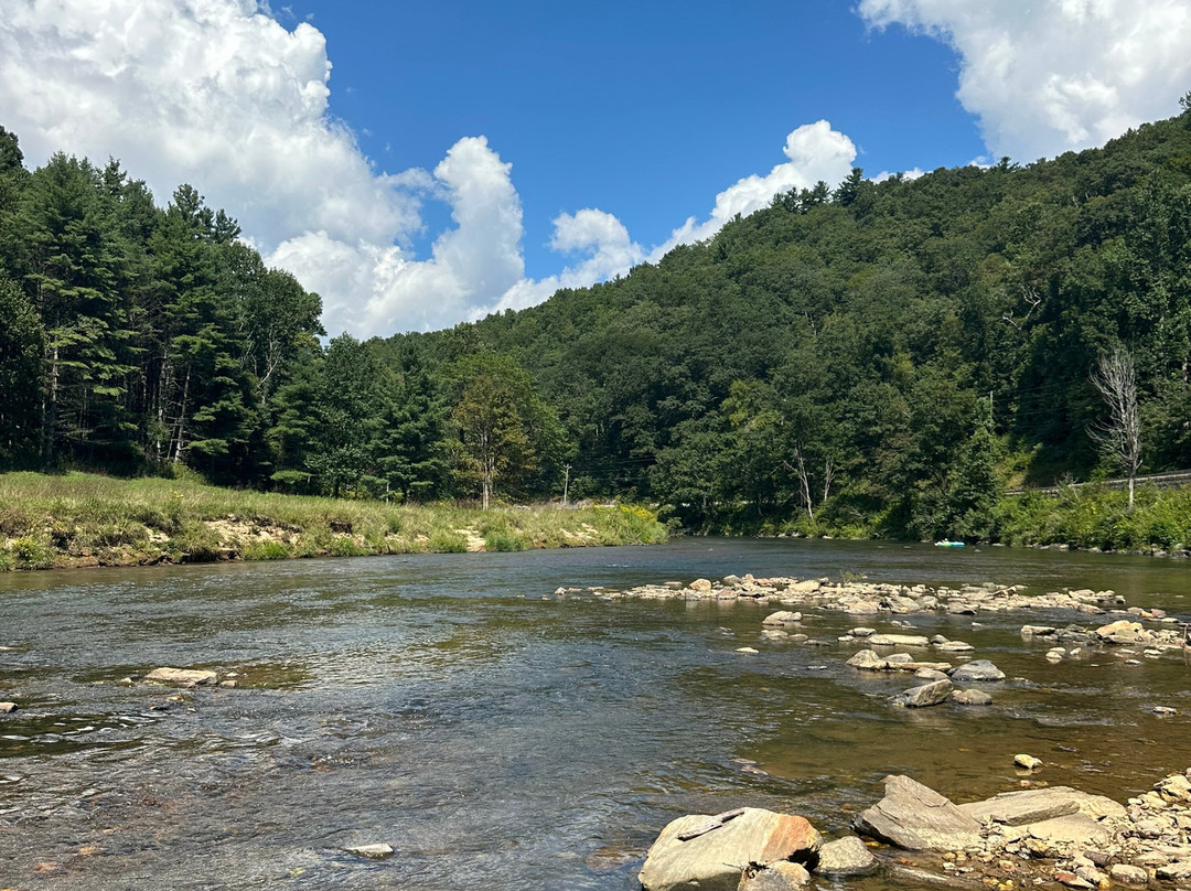 Zaloo's Canoes, Kayaks & Tubes-Jefferson必去景点