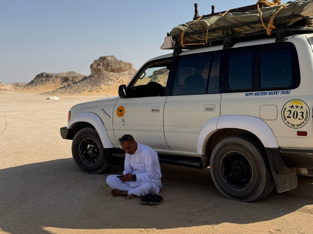 Egypt Western Desert Tours - Day Tour-Bawiti必去景点