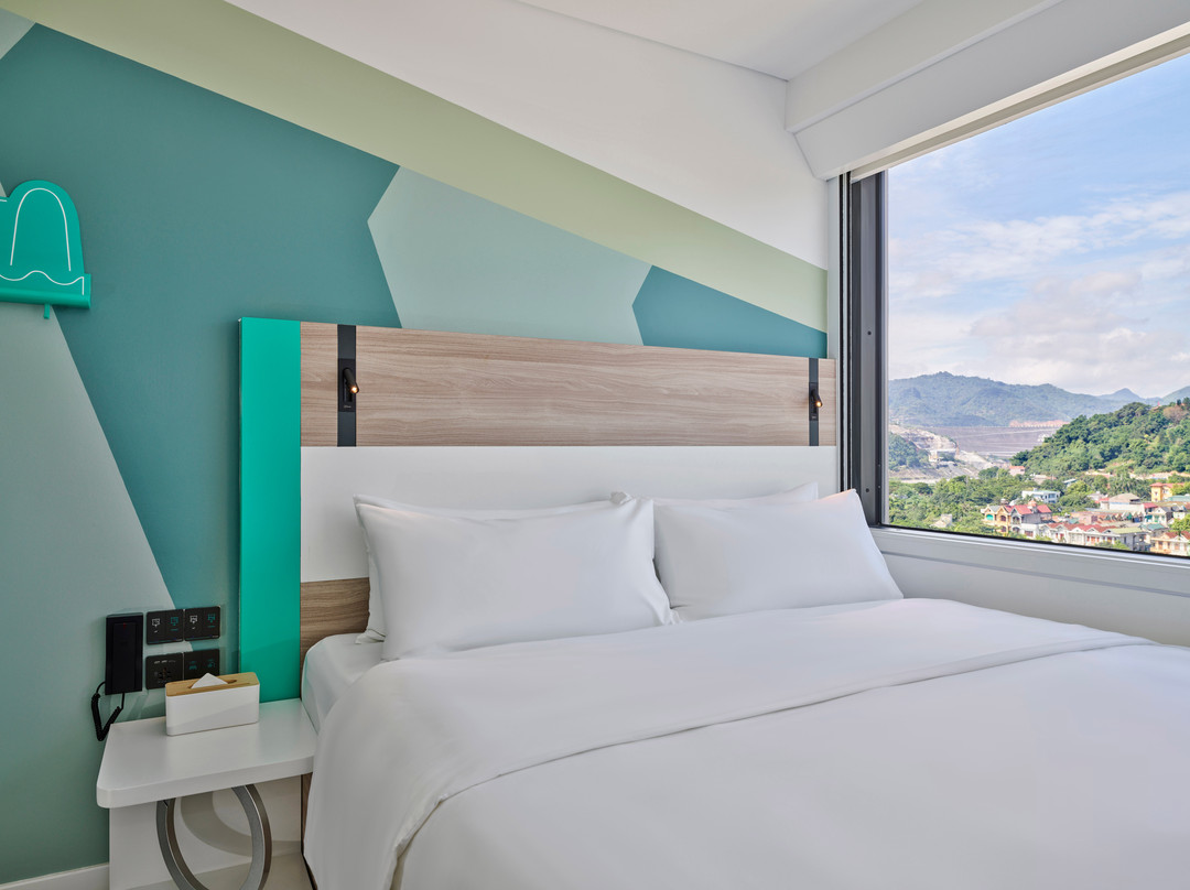 Tru By Hilton Hoa Binh City Centre