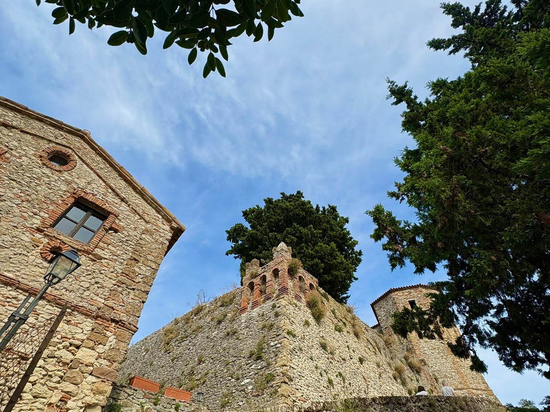 Castello di Montebello-Torriana必去景点