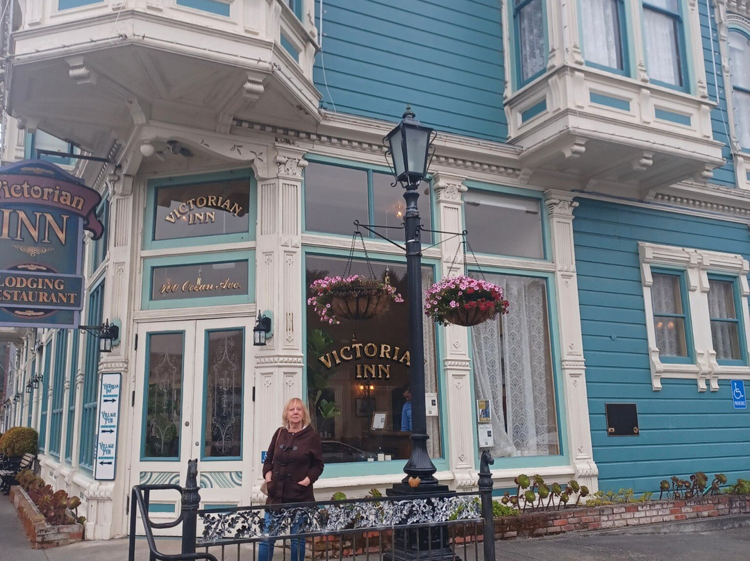 Redwood Suites主图