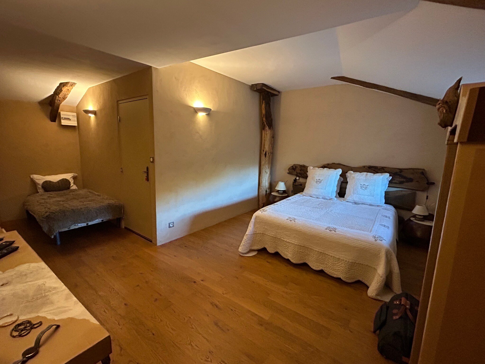 Quinte Et Sens-官方